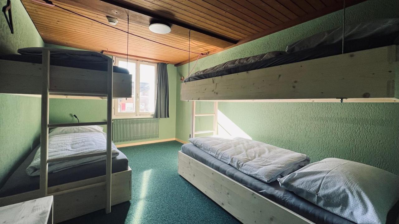 Hotel Alpina Einhorn - Self-Check-In Wolfenschiessen Esterno foto